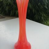 Vase en opaline jaspée