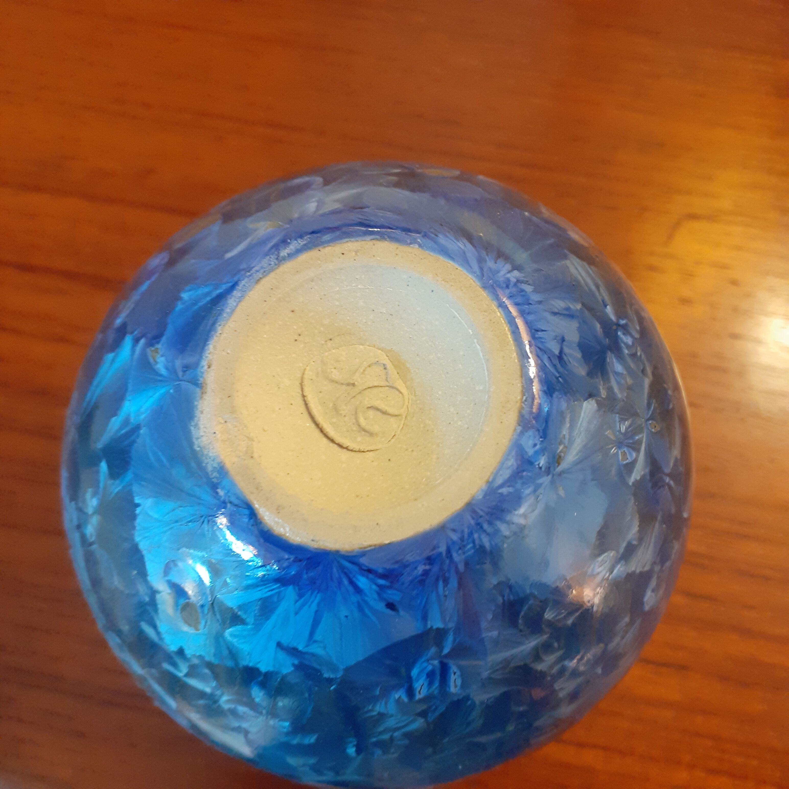 Blue ceramic vase with crystallization effect