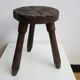 Tabouret en bois sculpté