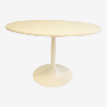Round dining table 130 cm