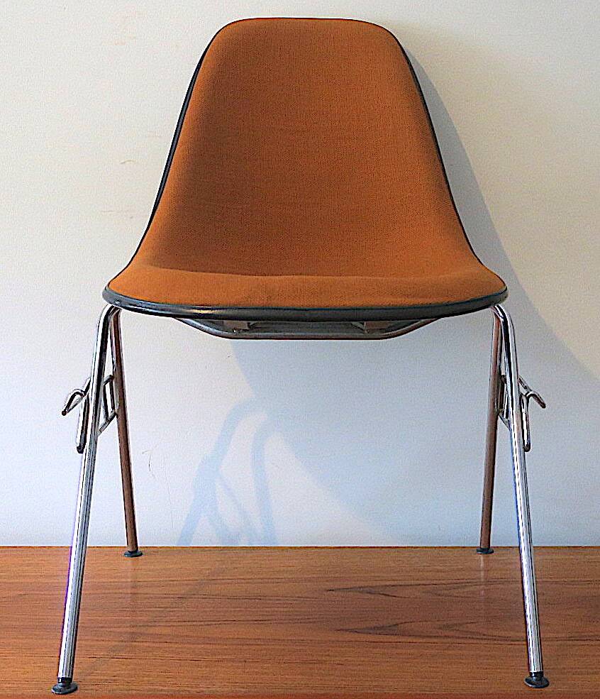 Fiberglass and hopsack chair by Charles and Ray Eames for Hermann Miller, 1970s