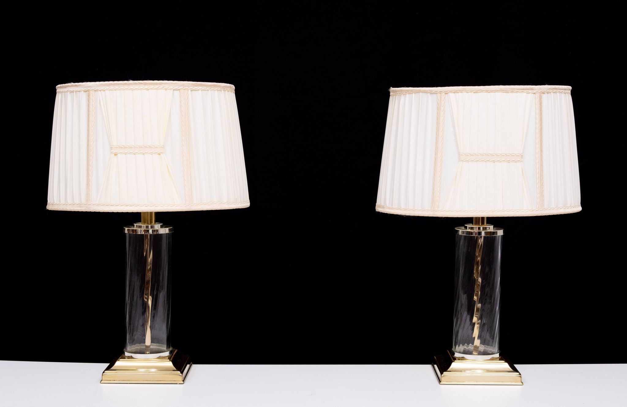 set Hollywood Regency Table Lamps 1970s
