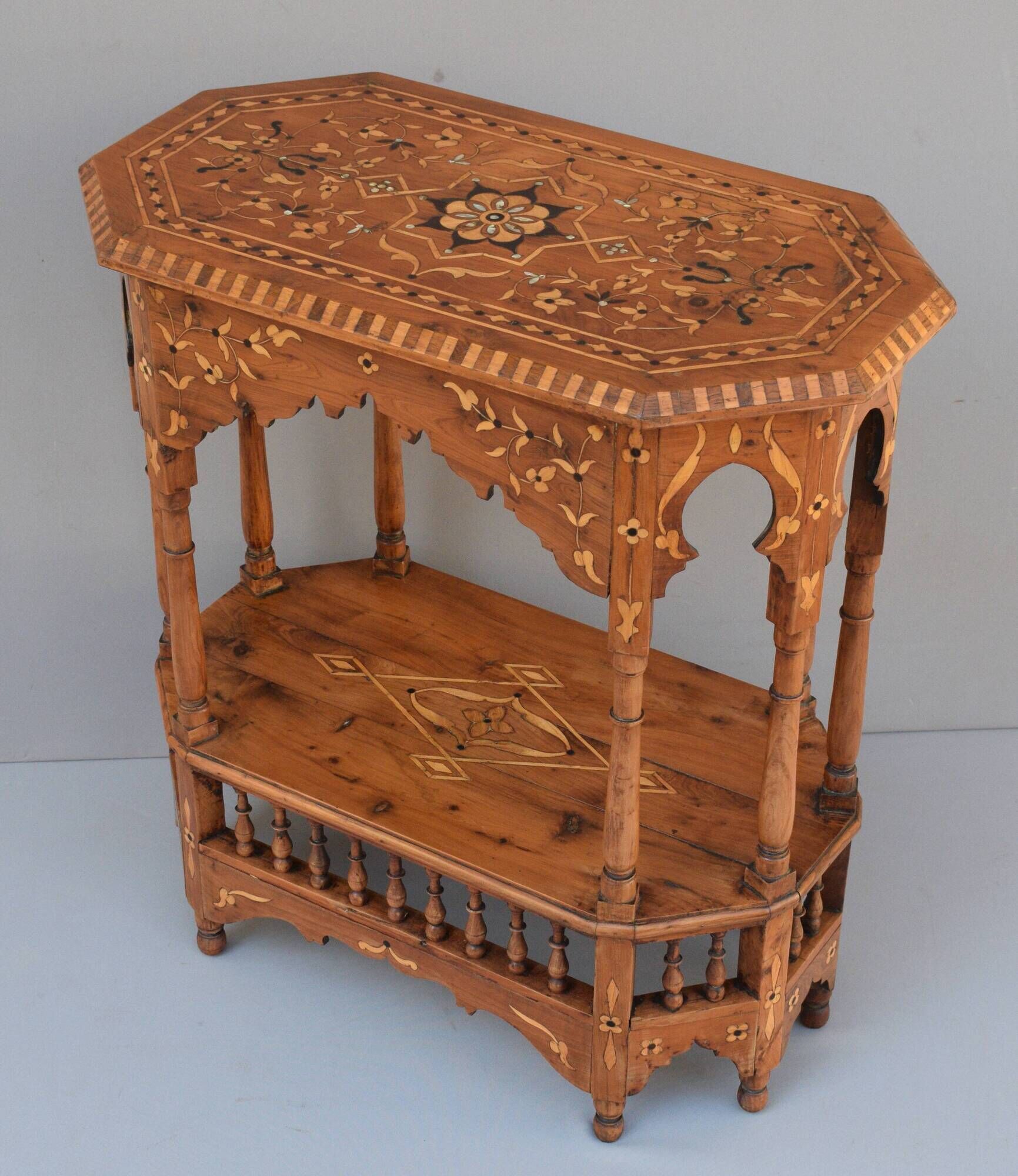 Oriental pedestal table in hexagonal shape made of cedar wood and marquetry