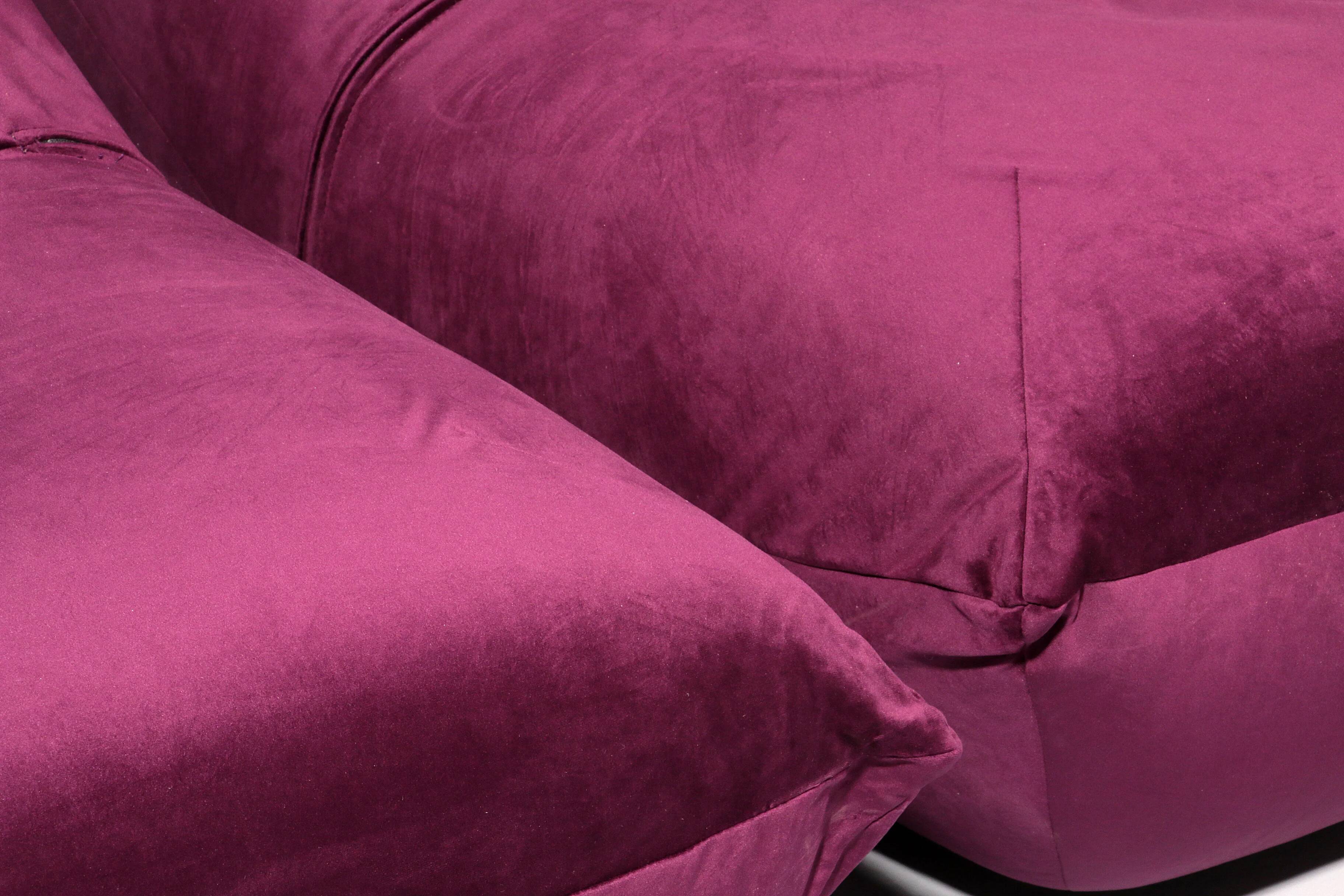 Purple Papillon lounge chairs by Guido Maria Rosati for Giovannetti, mind condition