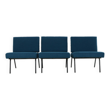 Set of three model 31 easy chairs by Florence Knoll