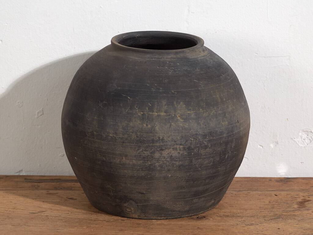 Ancient Chinese vase (c.1900) #15