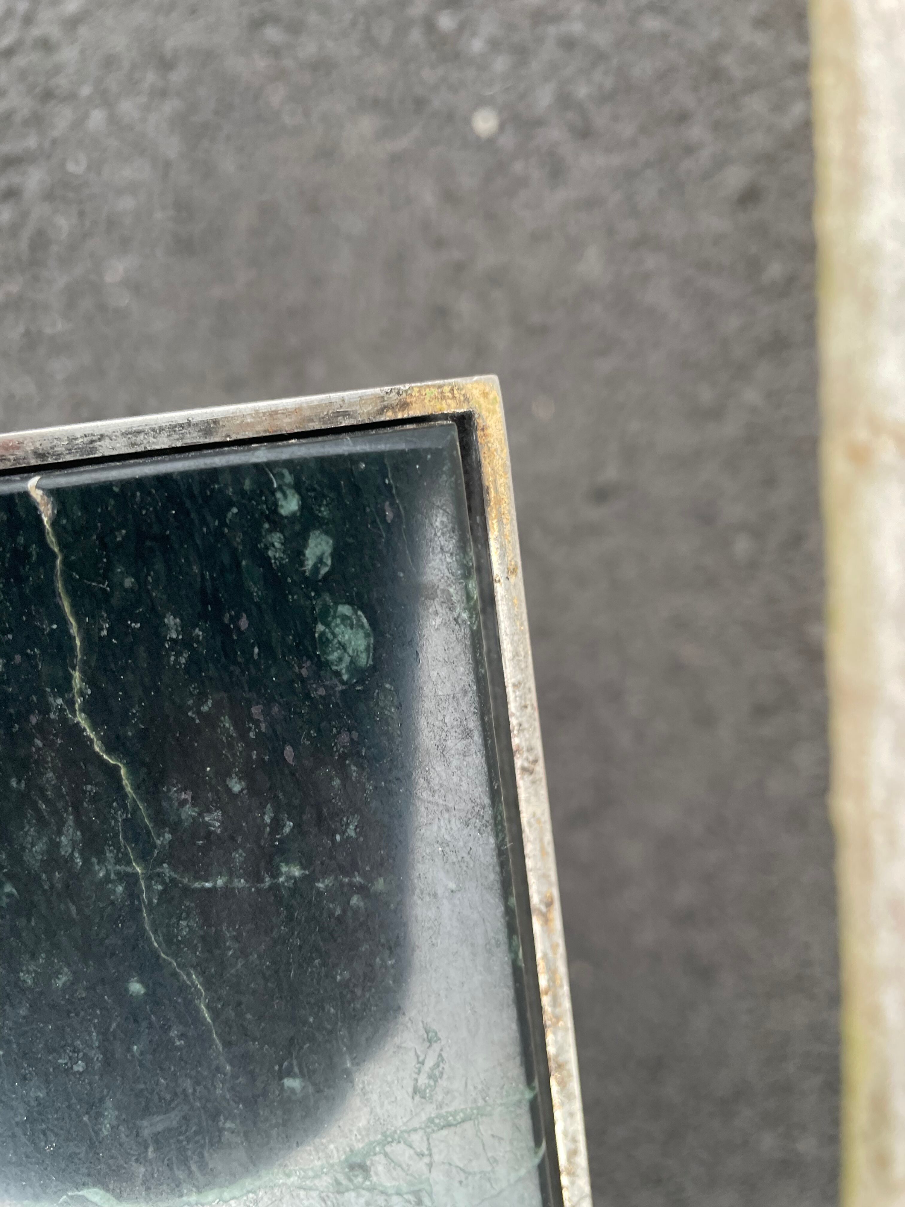 Coffee table in gilded brass and veined green marble