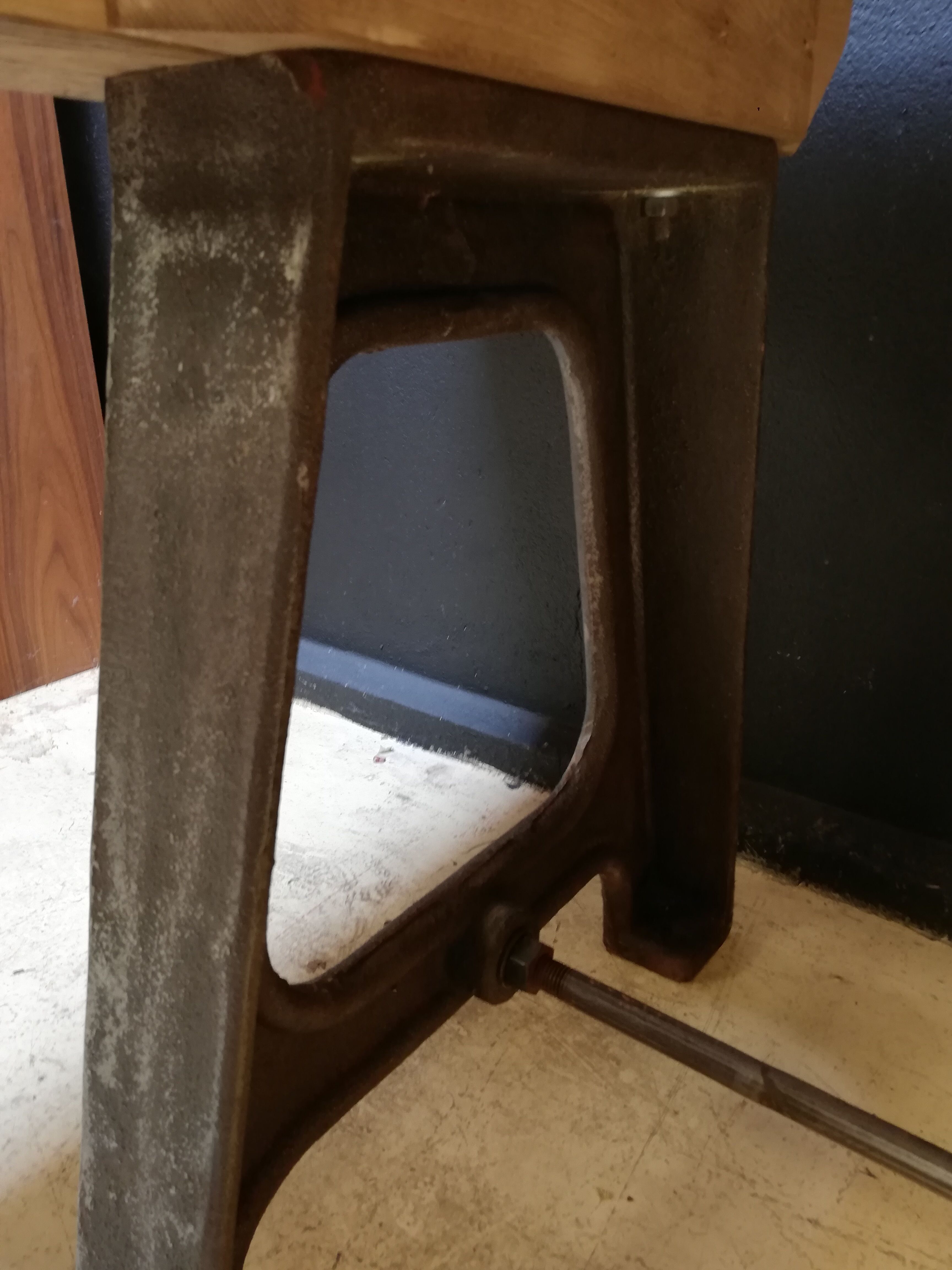 Table in wood and cast iron, industrial style, vintage