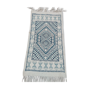 Tapis mergoum blanc et bleu traditionnel