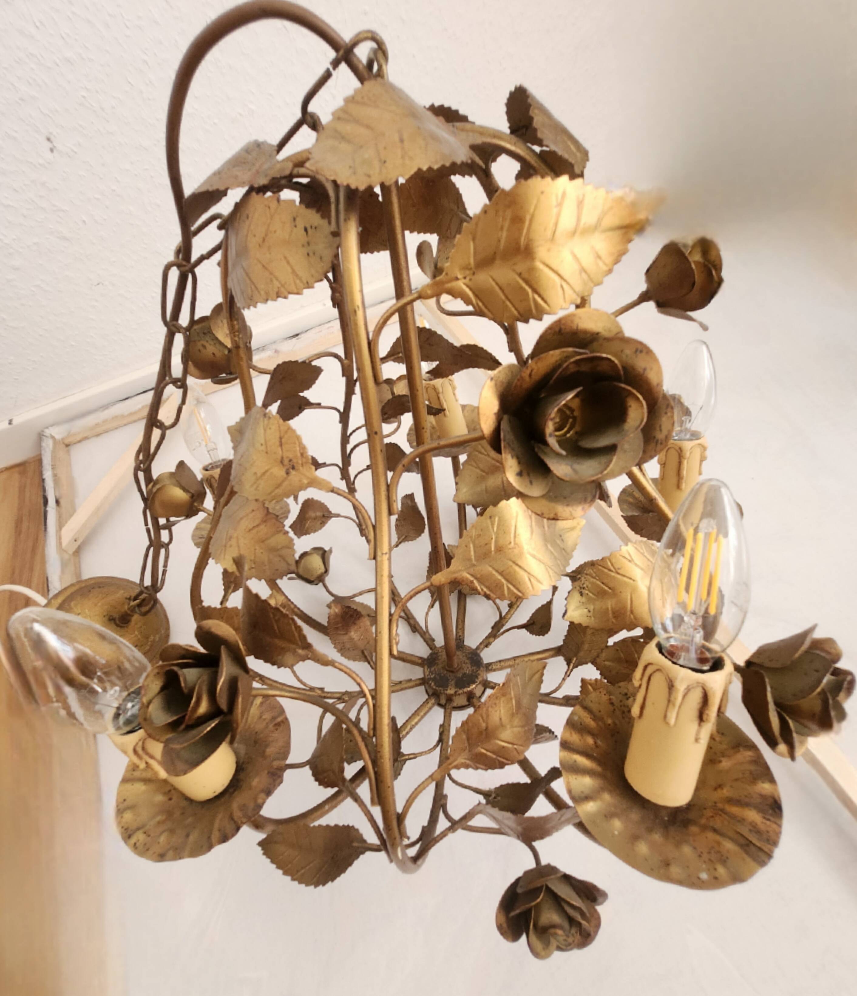 Chandelier hand-forged Hollywood Regency rose leaf decorations