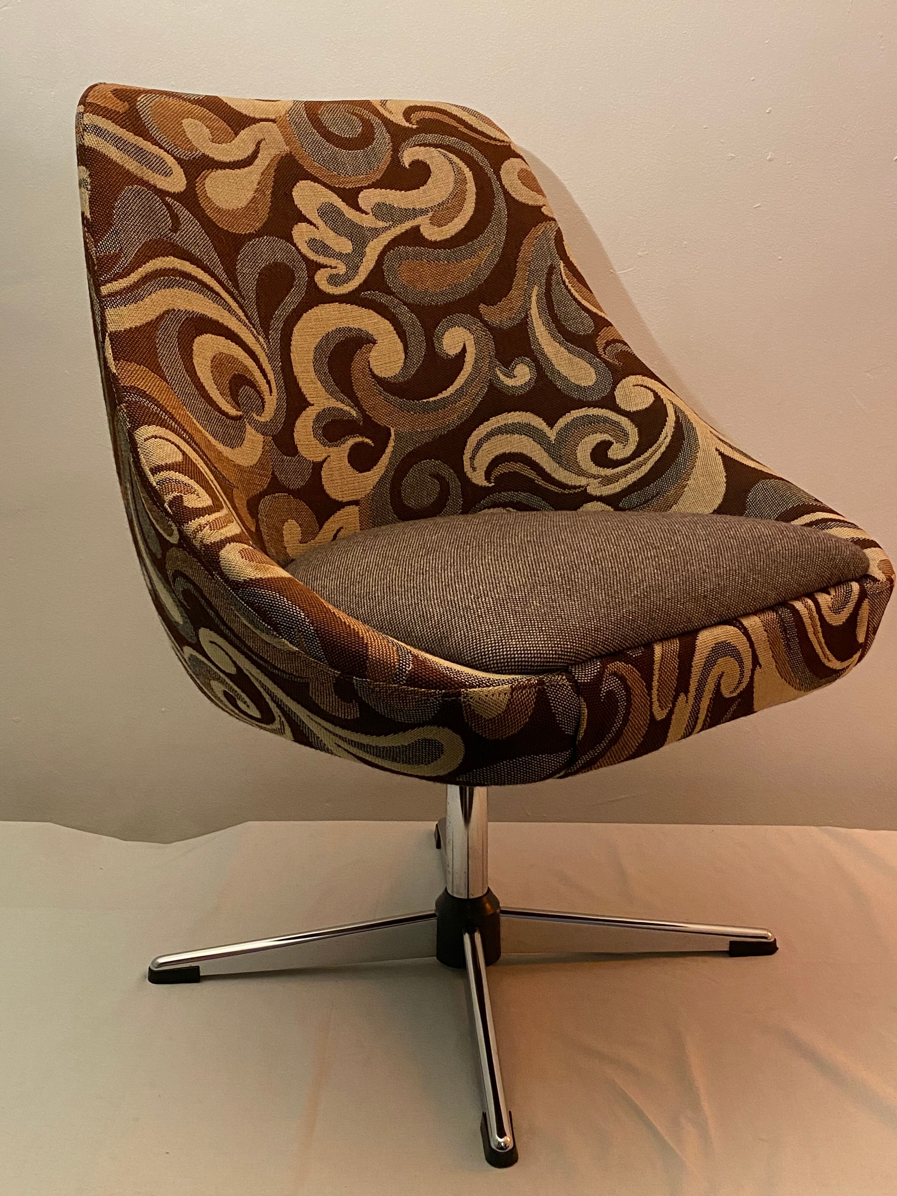 Mid century modern funky swivel chair