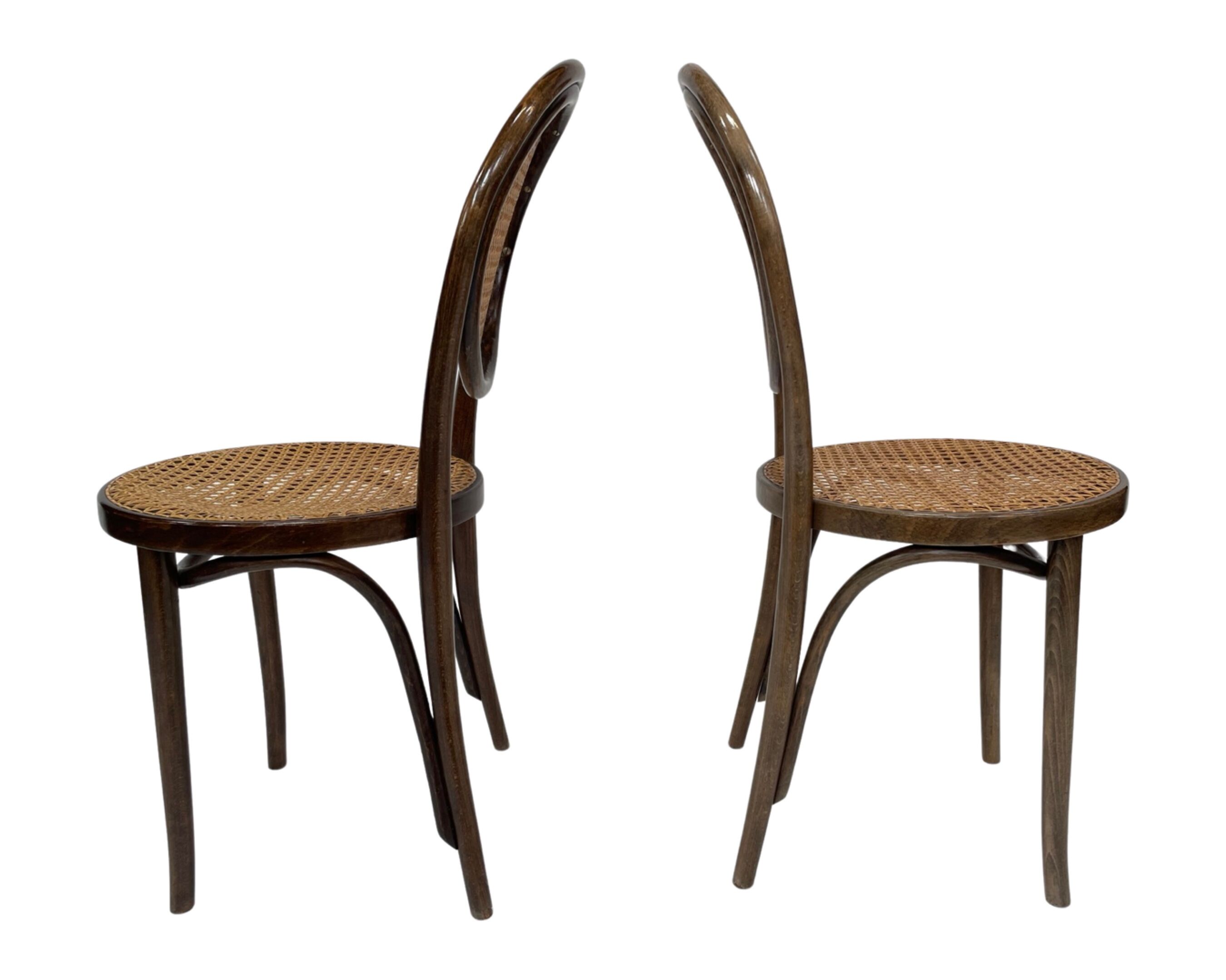 Ensemble vintage de quatre chaises Michael Thonet ZPM Radomsko Design