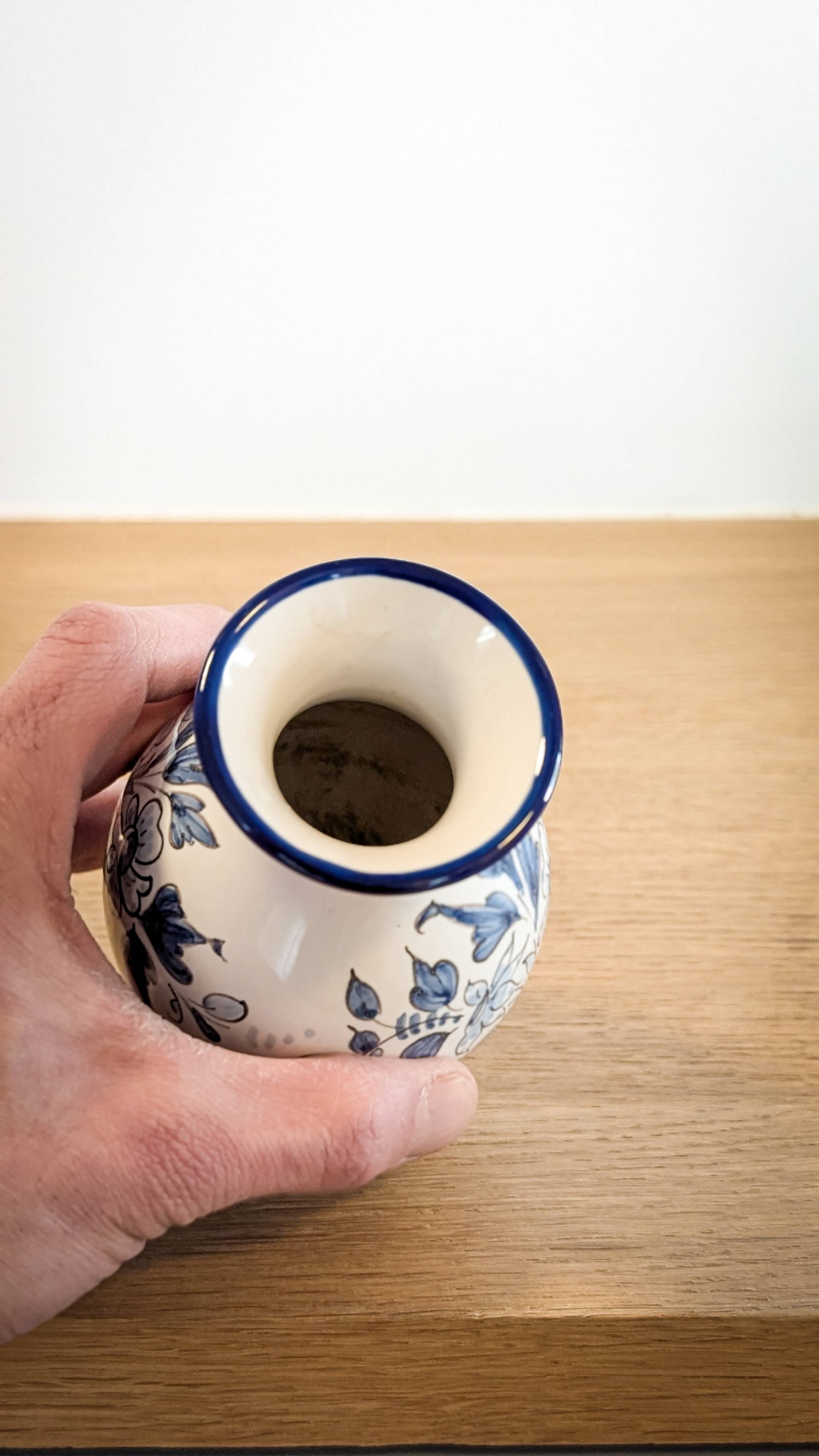 Round vase from the Montagnon Workshop (Manufacture from the end of the world)