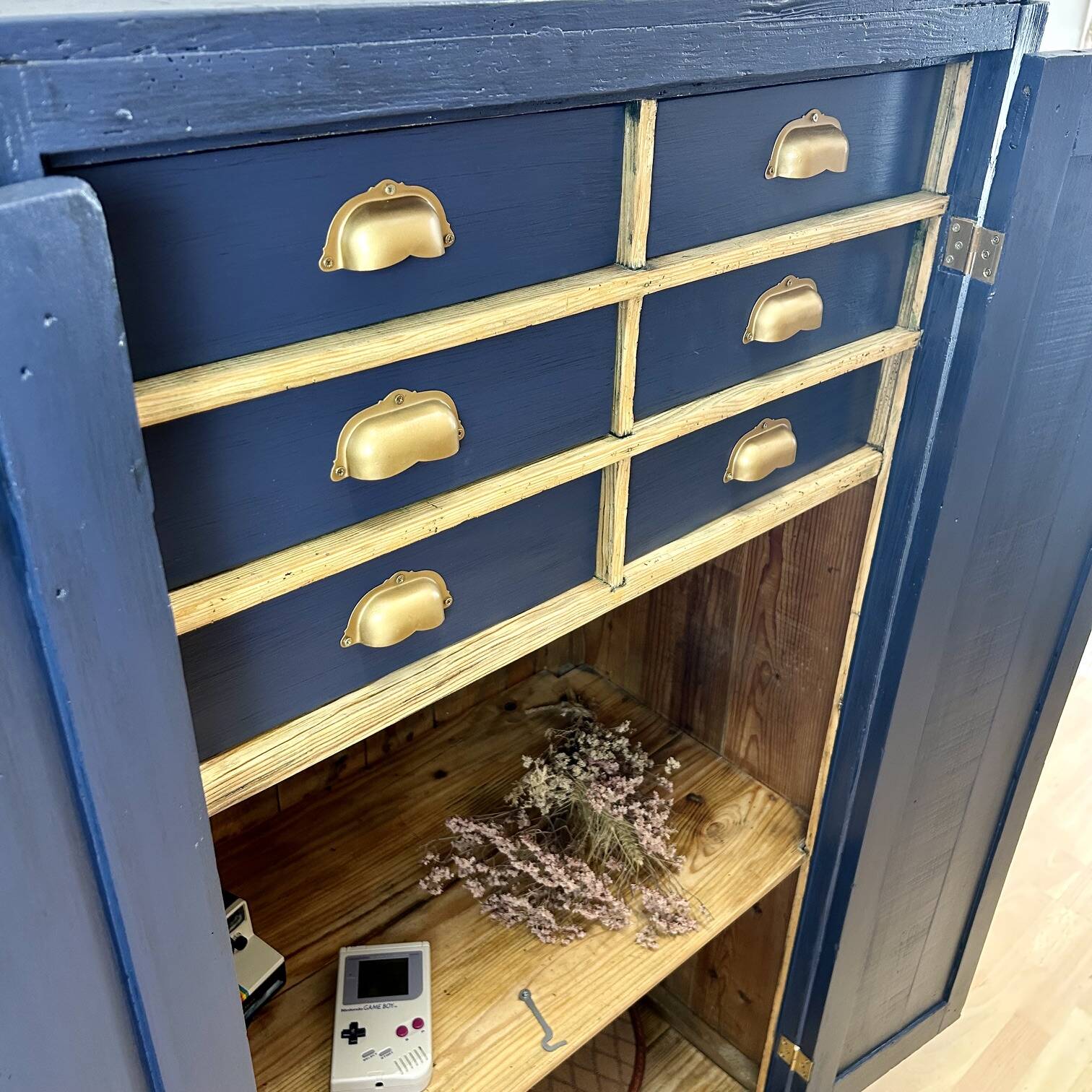 Workshop furniture
