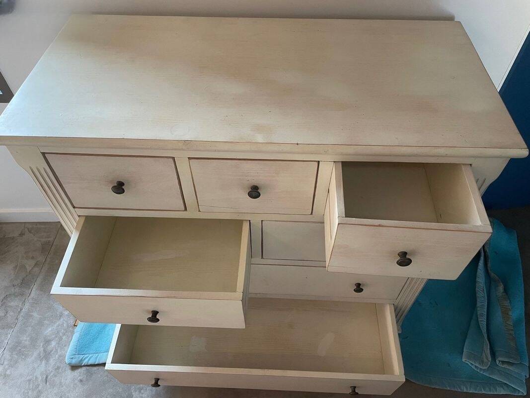 Belle Commode en Pin