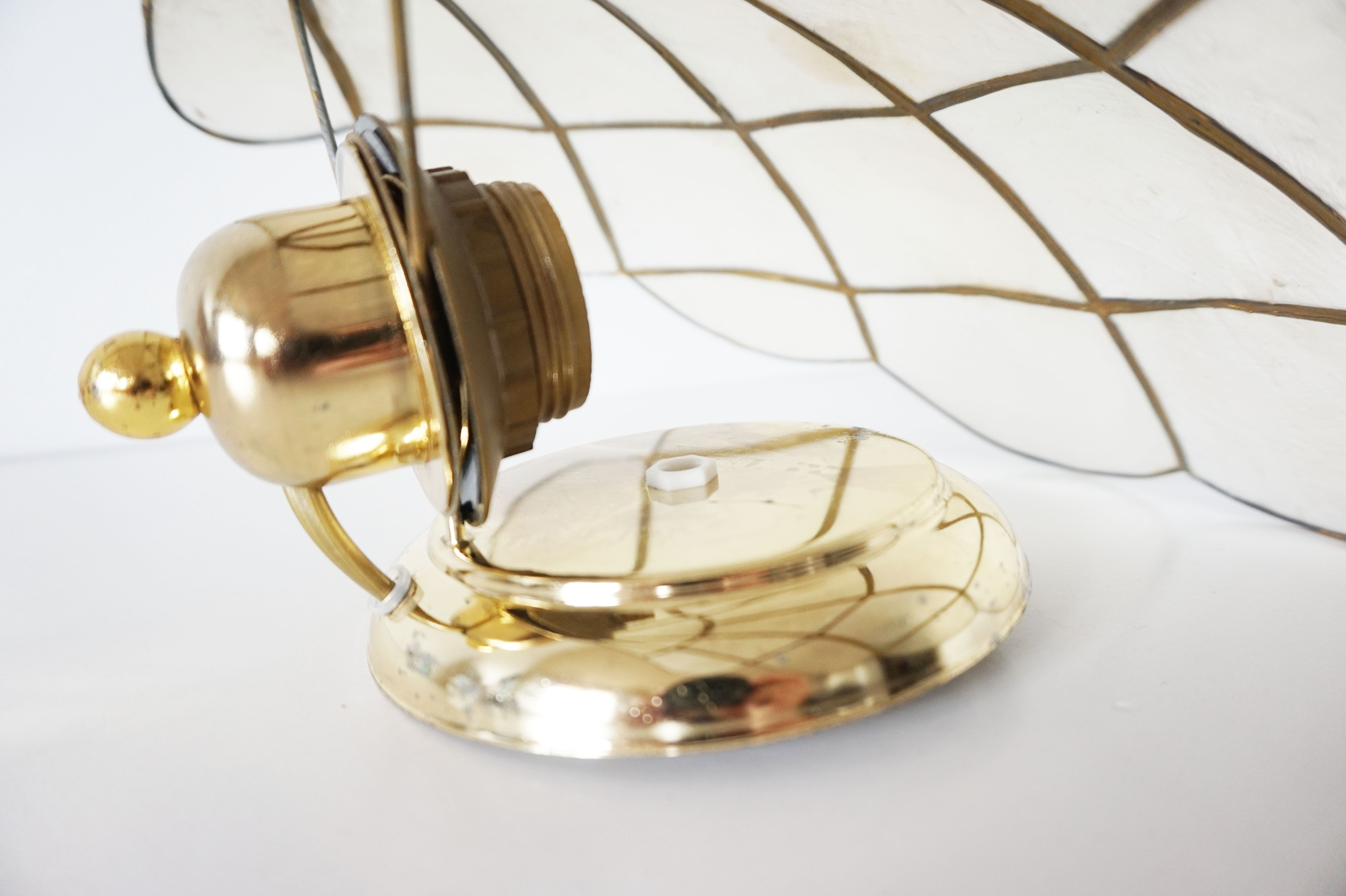 Vintage mother-of-pearl shell sconce