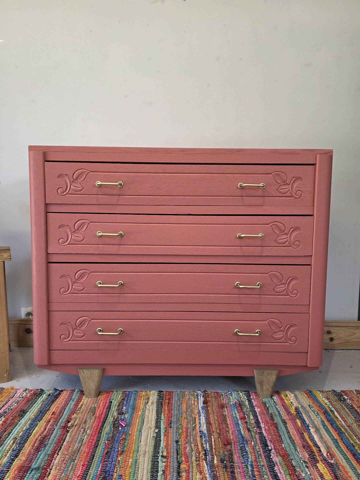 Art Deco chest of drawers