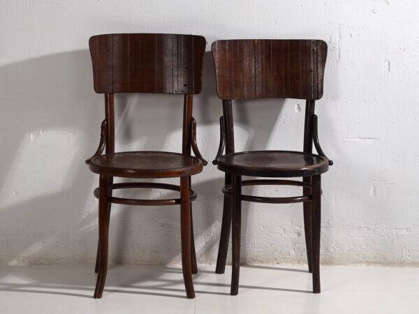 Antique bentwood dining chairs (circa 1920). Set of 4