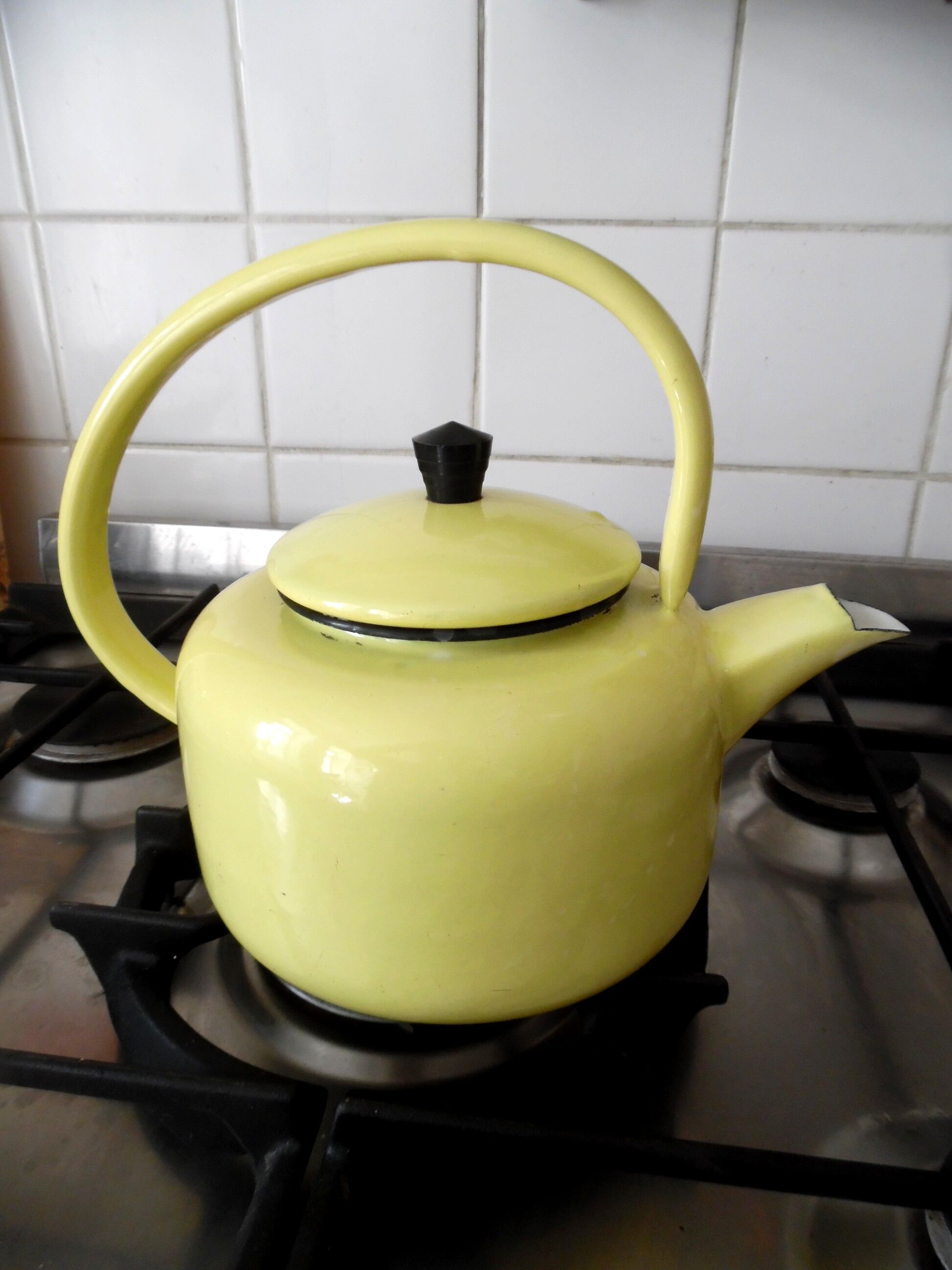 Old kettle of the 1950s