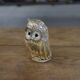 Hibou en grès émaillé par Judy Taylor