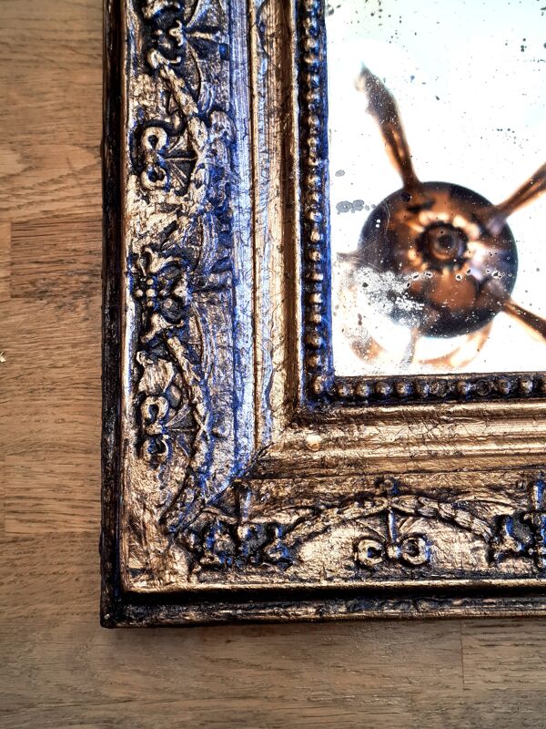 Miroir Louis-Philippe ancien doré – “Adélaïde”