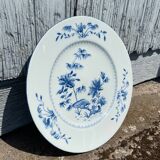 Two 18th century porcelain plates from the East India Company