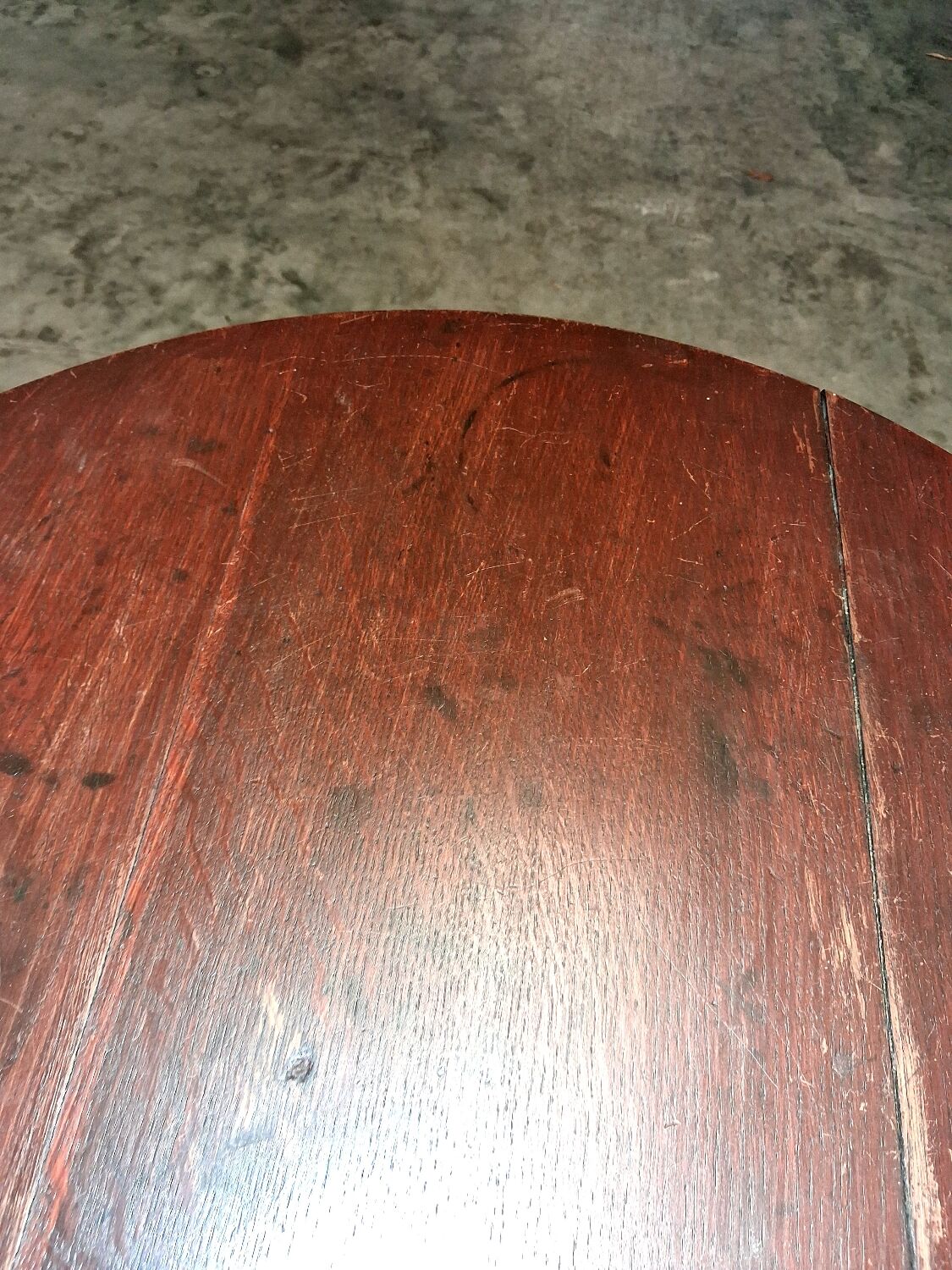 Country bistro guéridon table