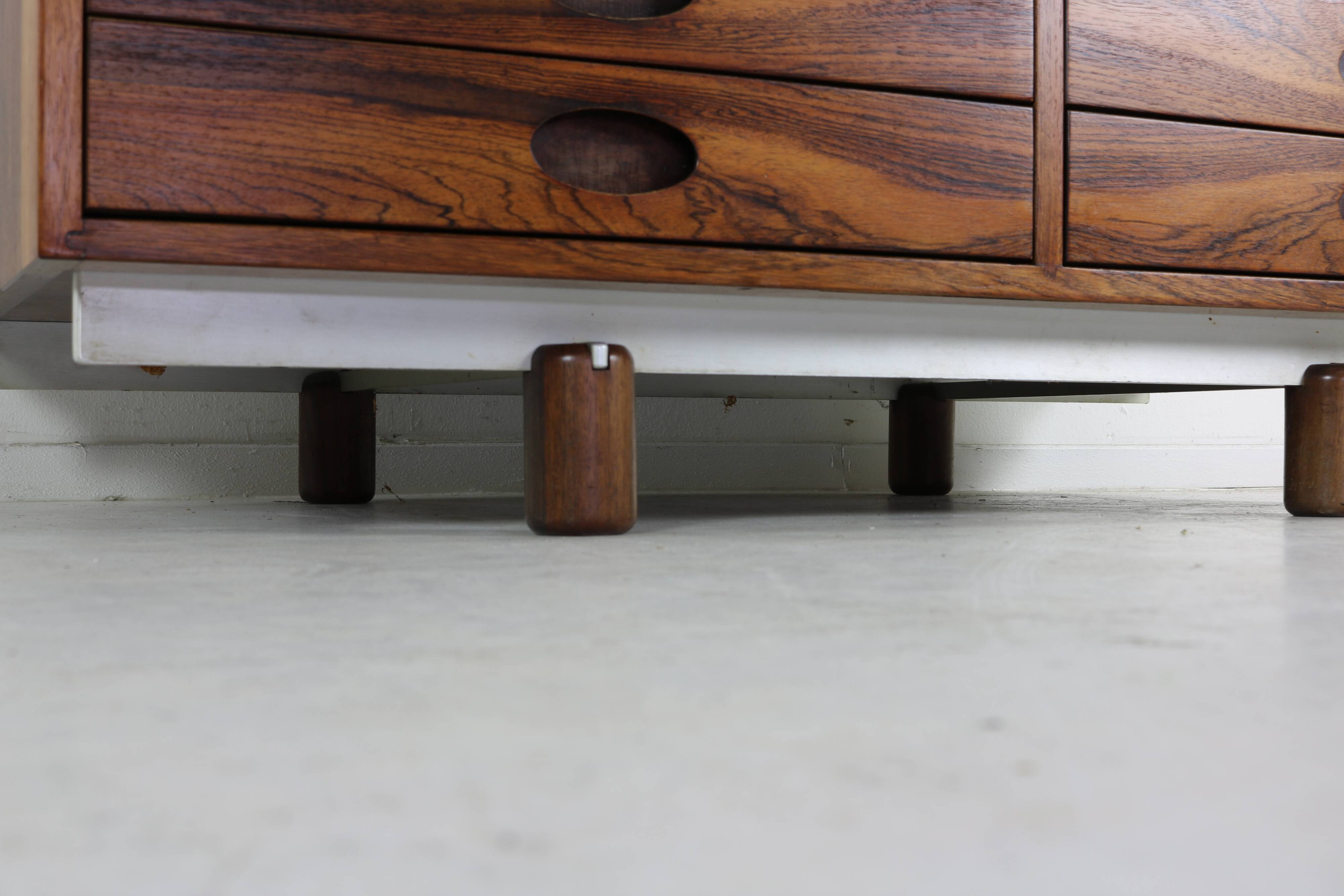 Beautiful italian design secretary desk by Frattini for Bernini