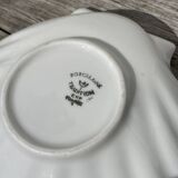White porcelain shell bowl