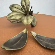 Ashtray flower solid brass 1960s
