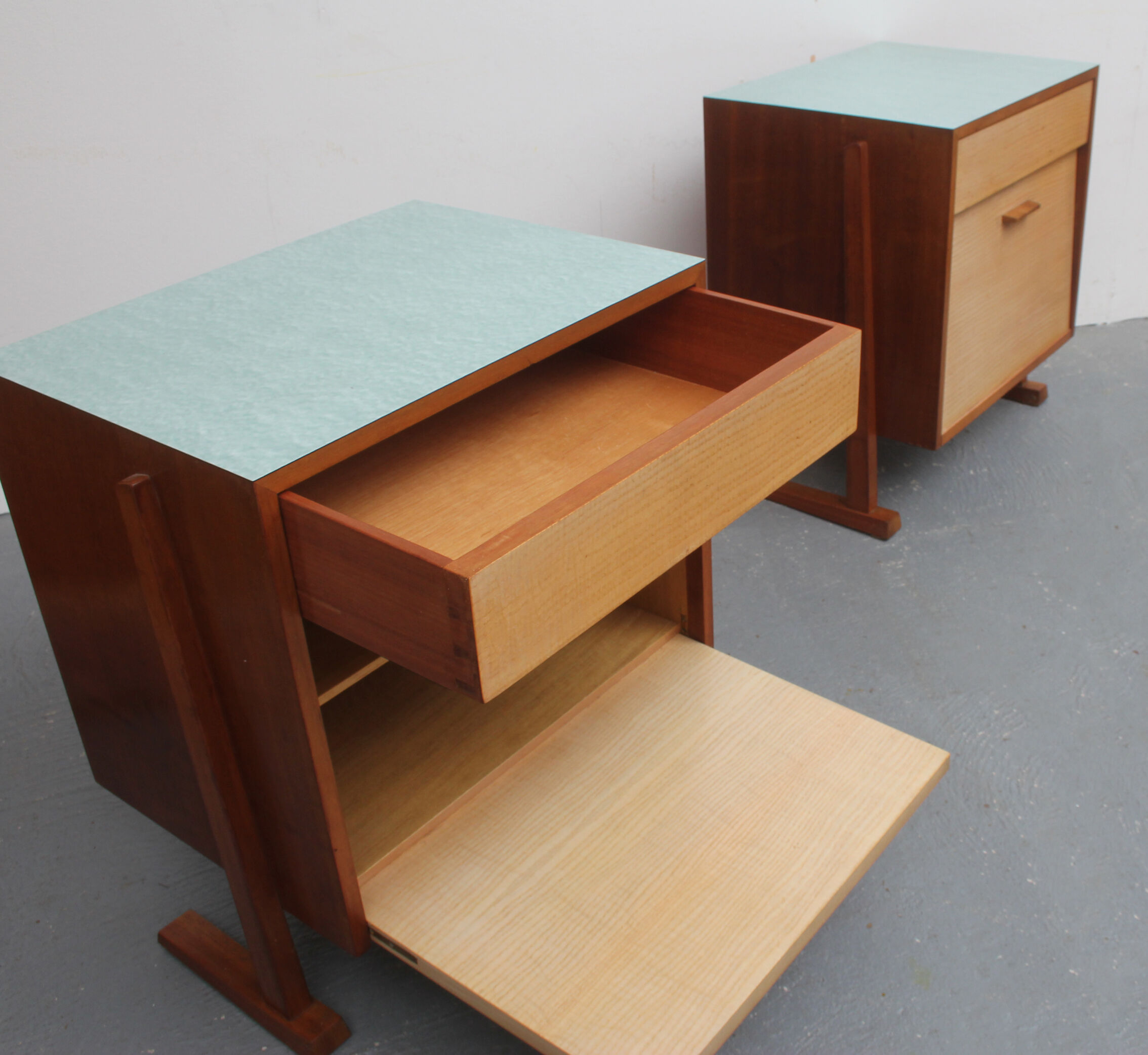 Pair of bedside tables bicolor and formica 1950