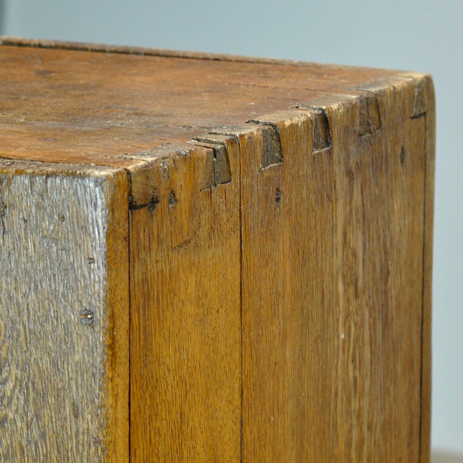 Antique oak cabinet, circa 1820