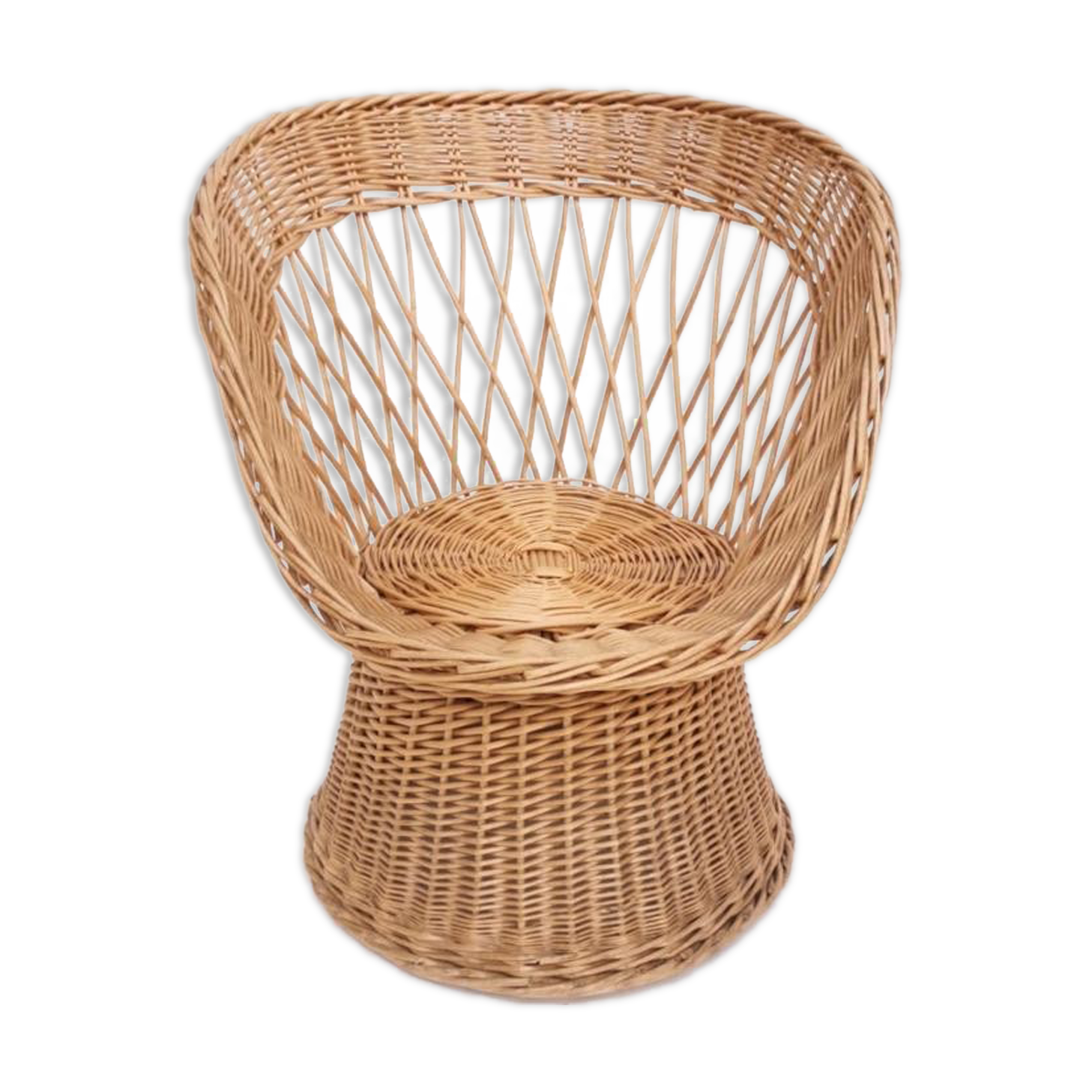 Corolla chair in rattan