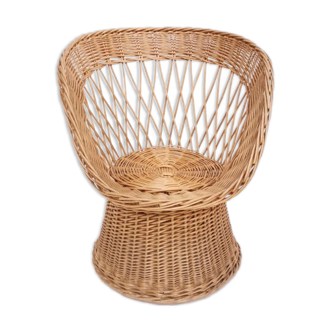 Corolla chair in rattan