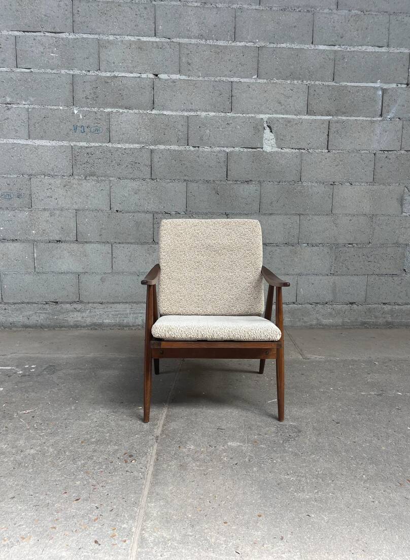 Boomerang armchair