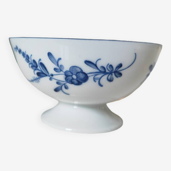 Coupelle porcelaine de Chantilly