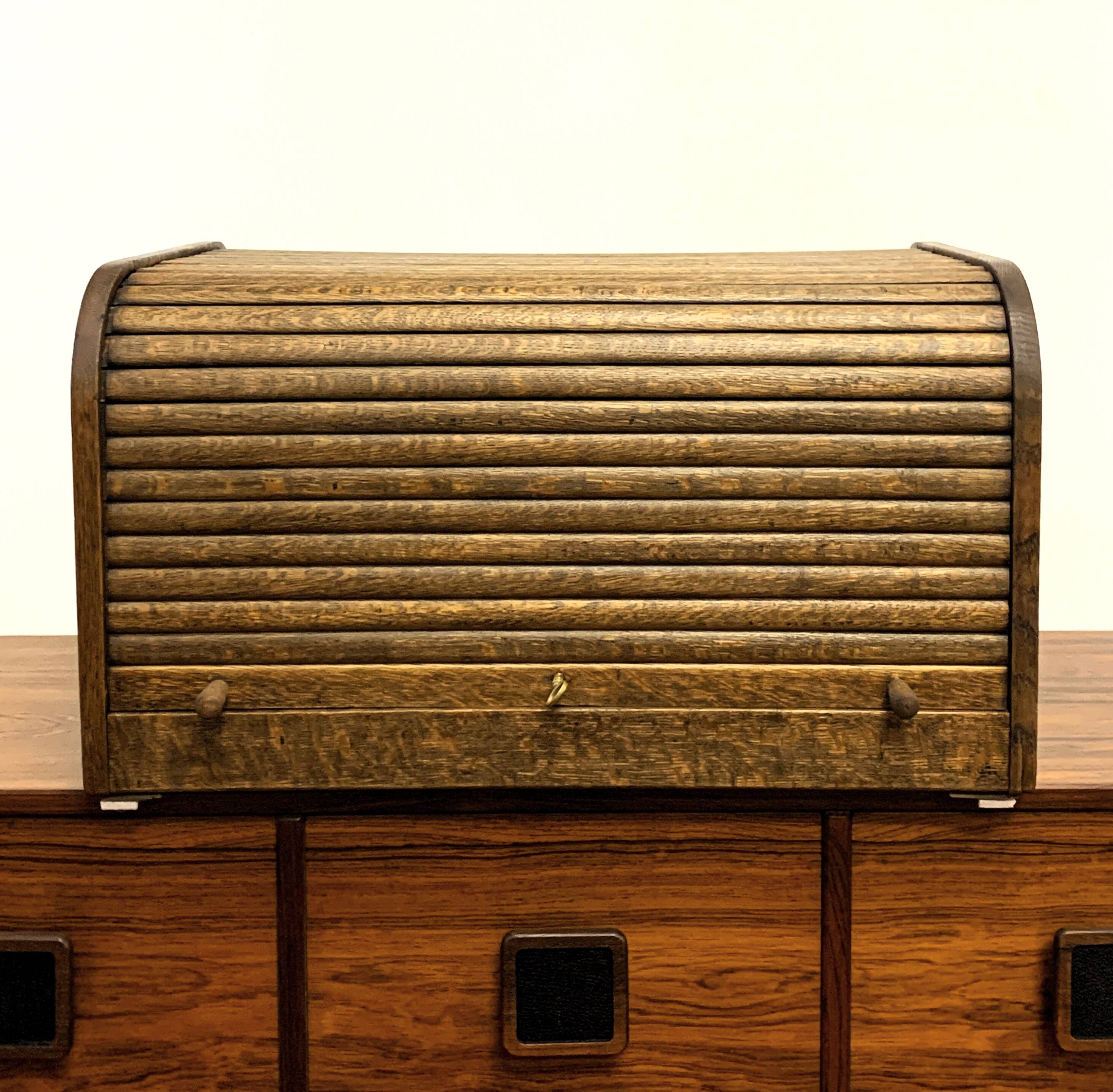 LARGE OAK ORGANIZER, VINTAGE