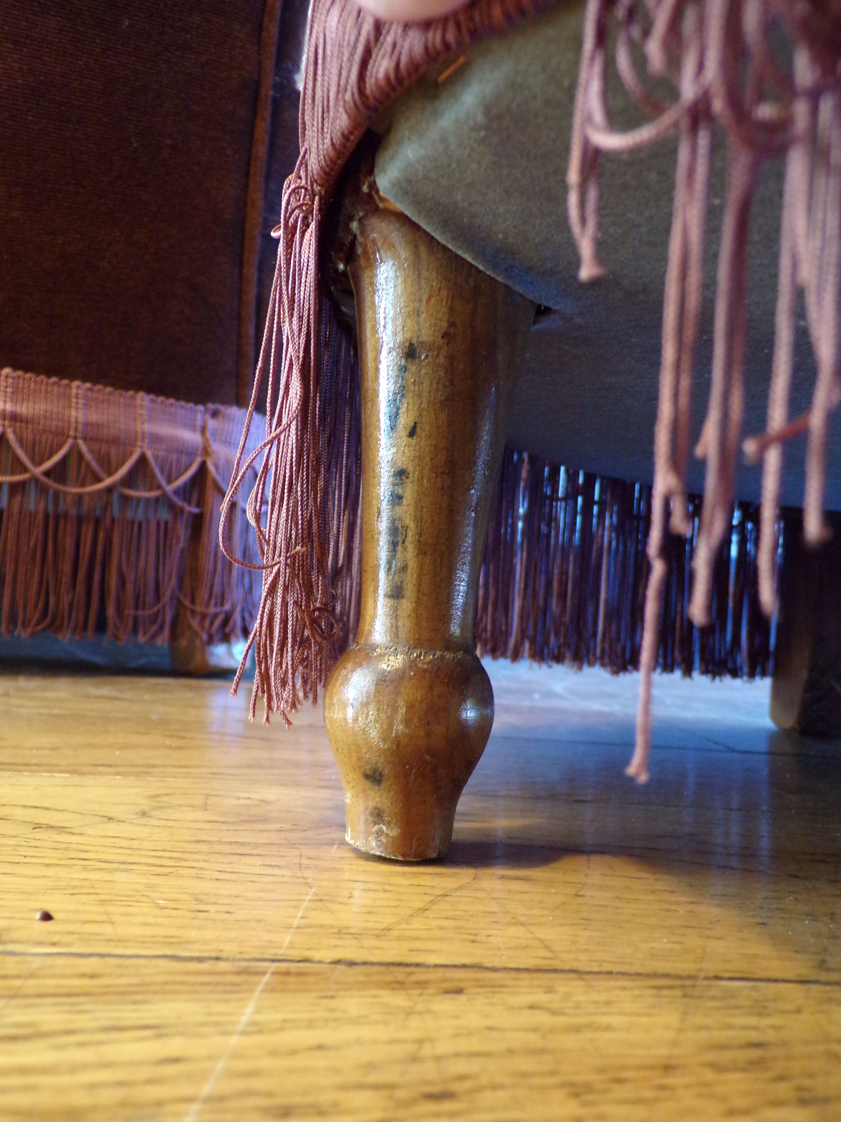 Pair of velvet toad armchairs