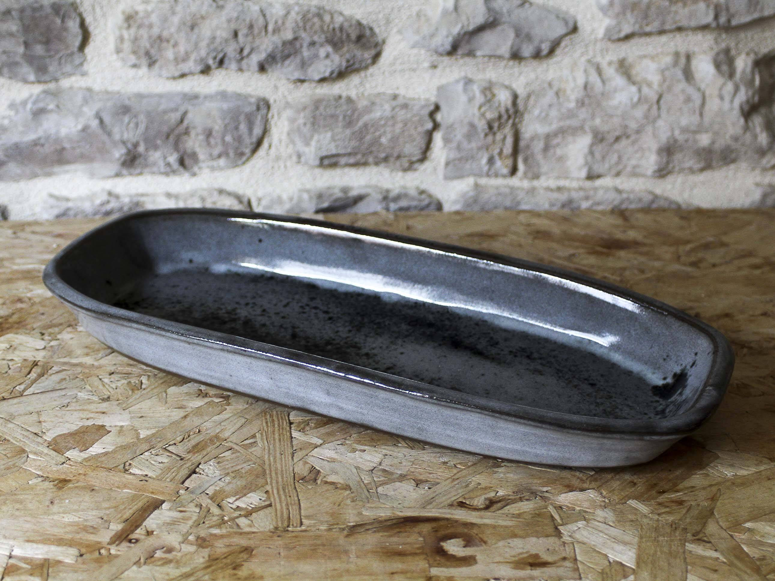 Glazed ceramic serving dish