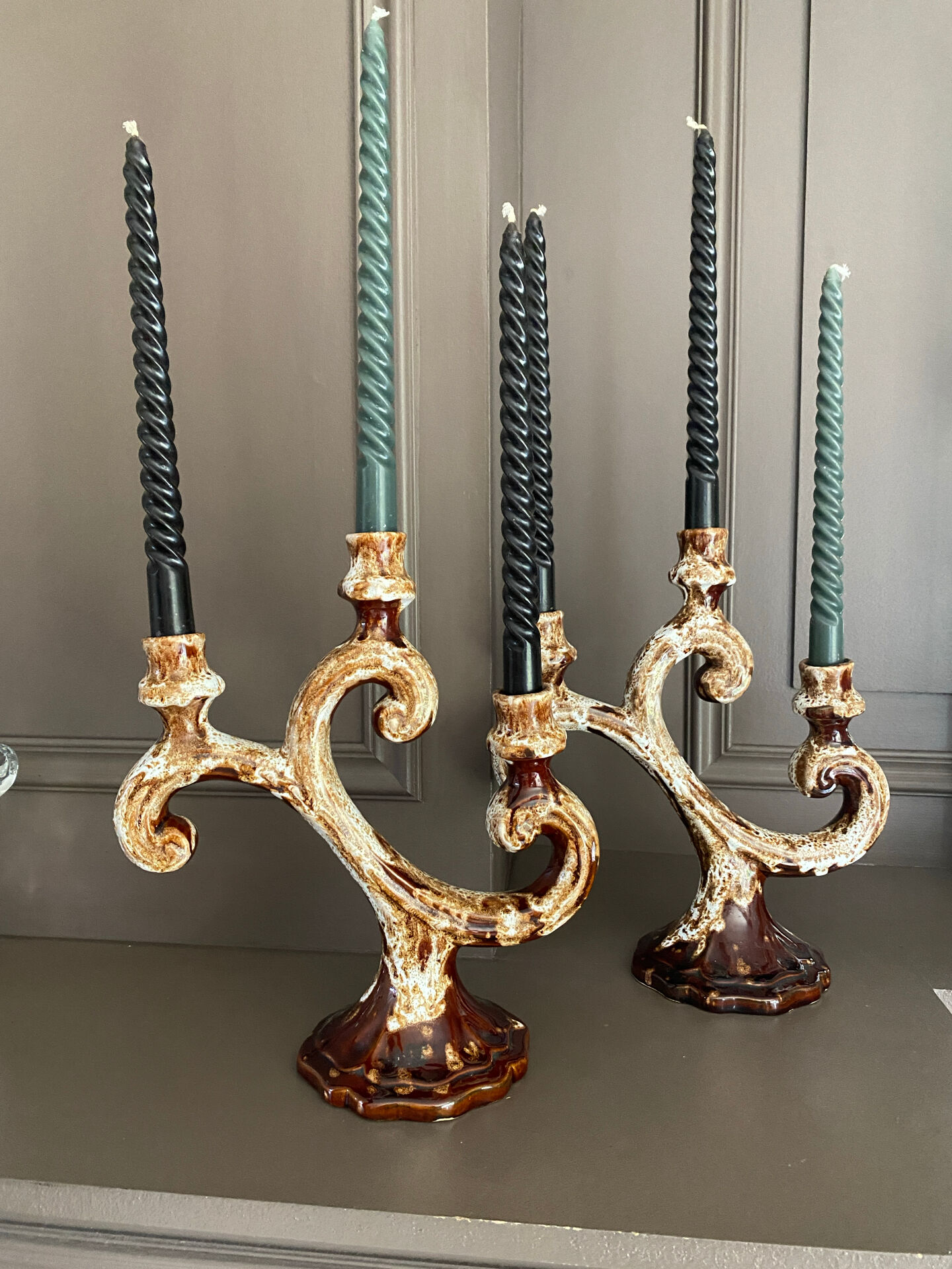 Paires de bougeoirs vintage