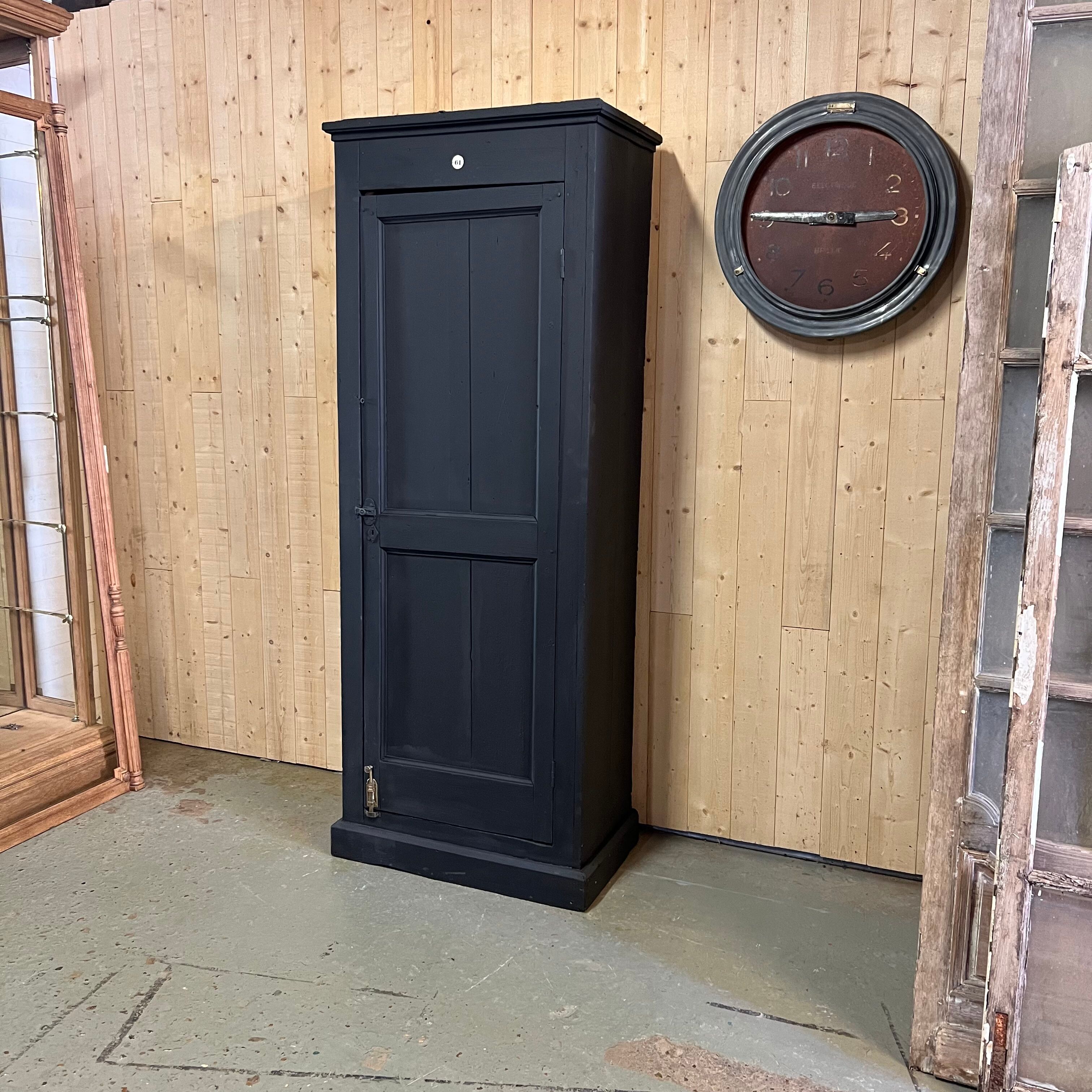 Parisian black workshop cabinet