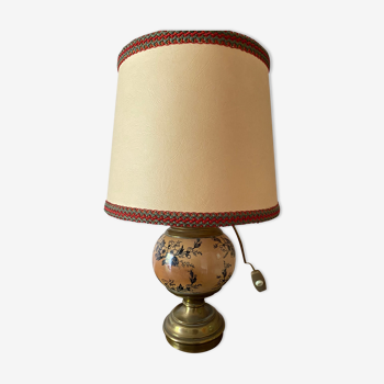 Table lamp / bedside lamp vintage foot in porcelain enamelled flower and golden brass