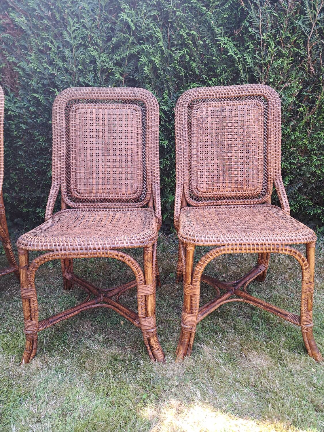 4 chaises Perret et Vibert en bambou et rotin