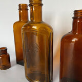 Lot de 4 bouteilles anciennes