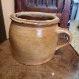Pot en grès ancien