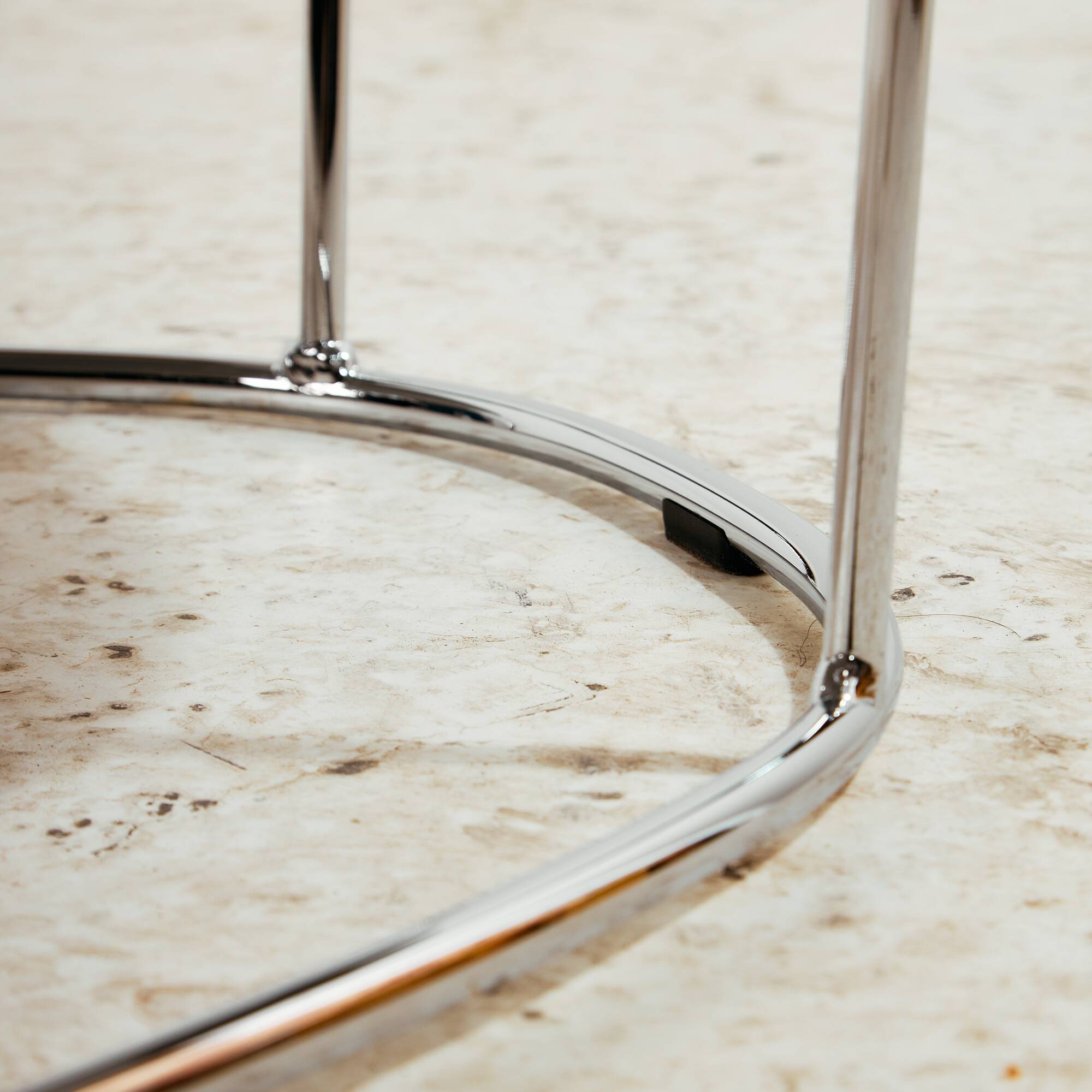 Colina armchair by Lievore Altherr Molina for Arper