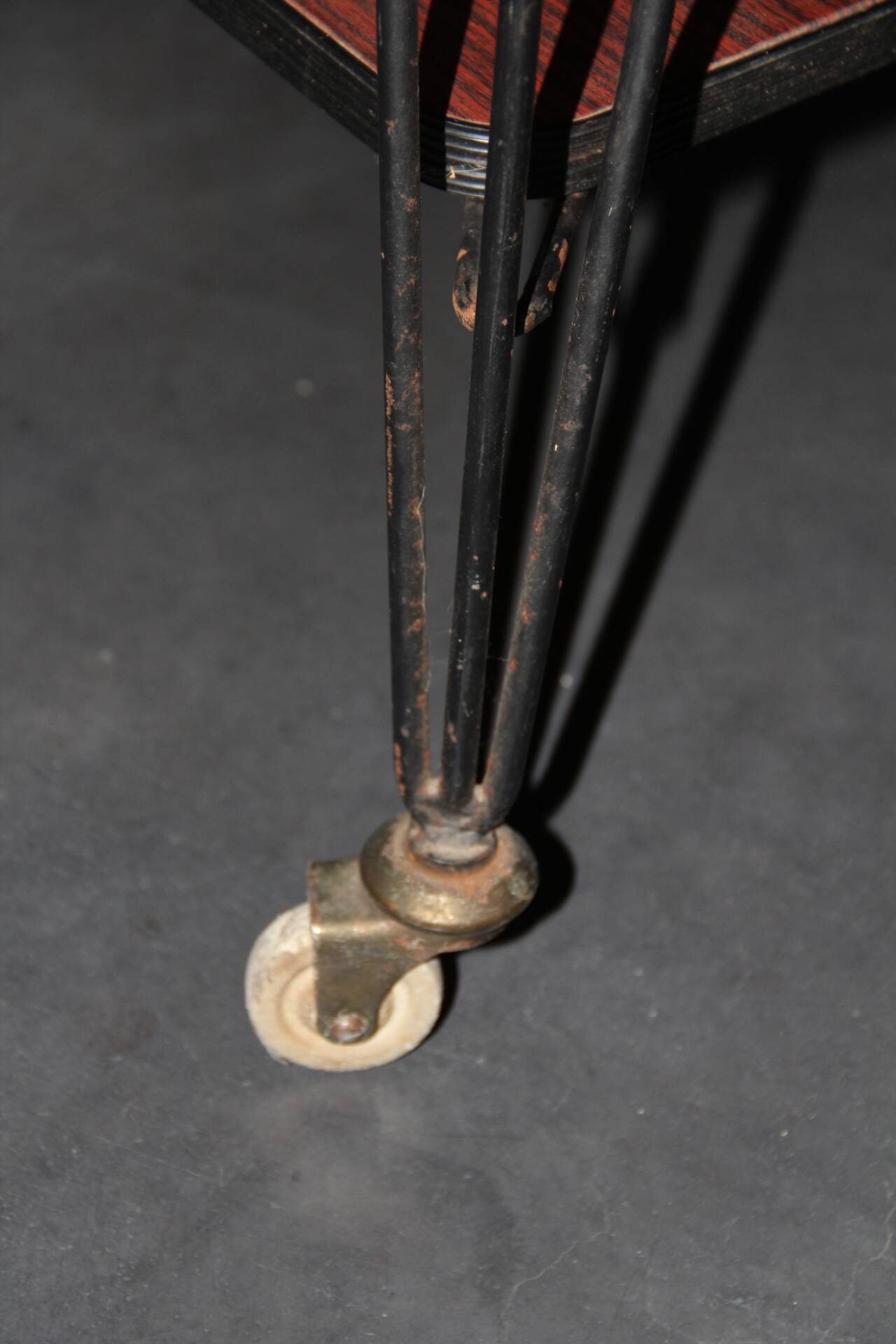 50s TV table serving trolley