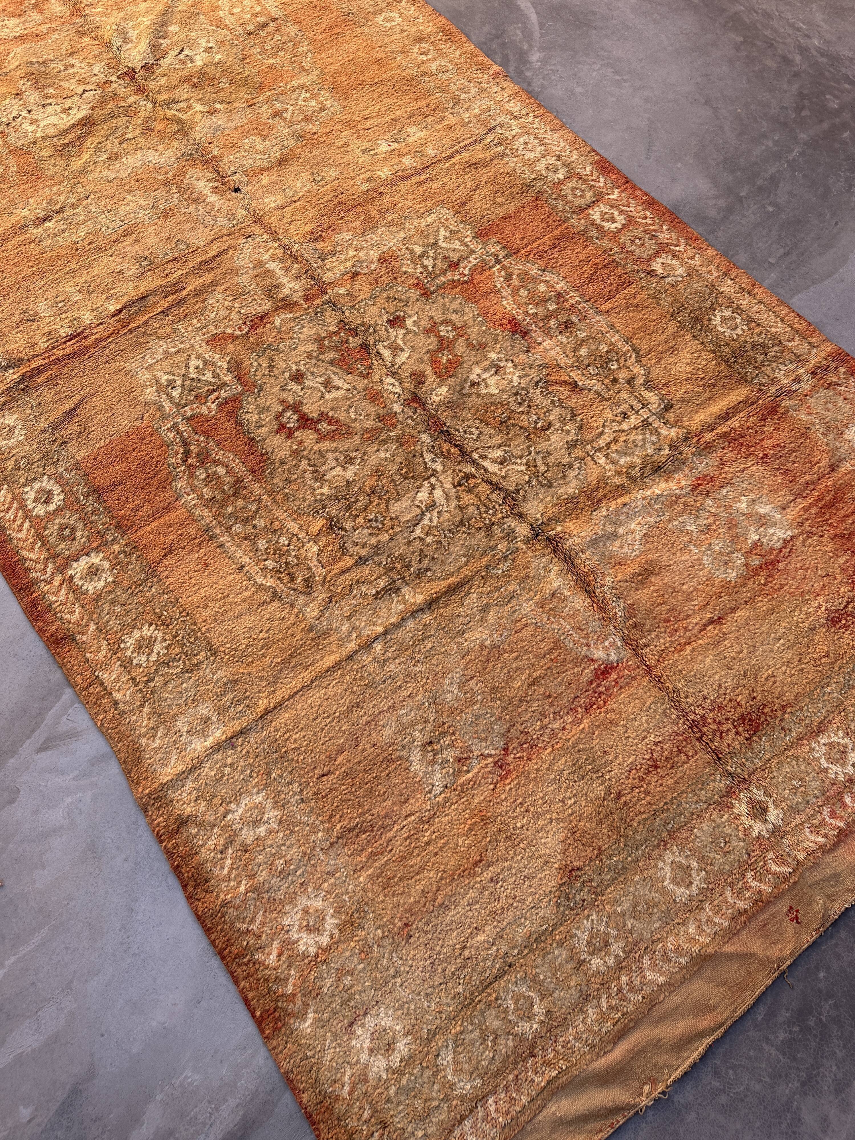Moroccan carpet - 183 x 379 cm