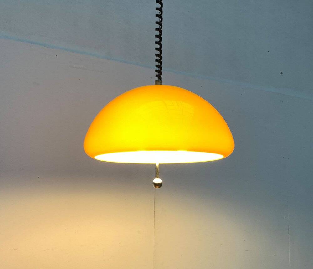 Cabras pendant lamp in Space Age style from the mid-century by Luigi Massoni for Guzzini, 1960s.