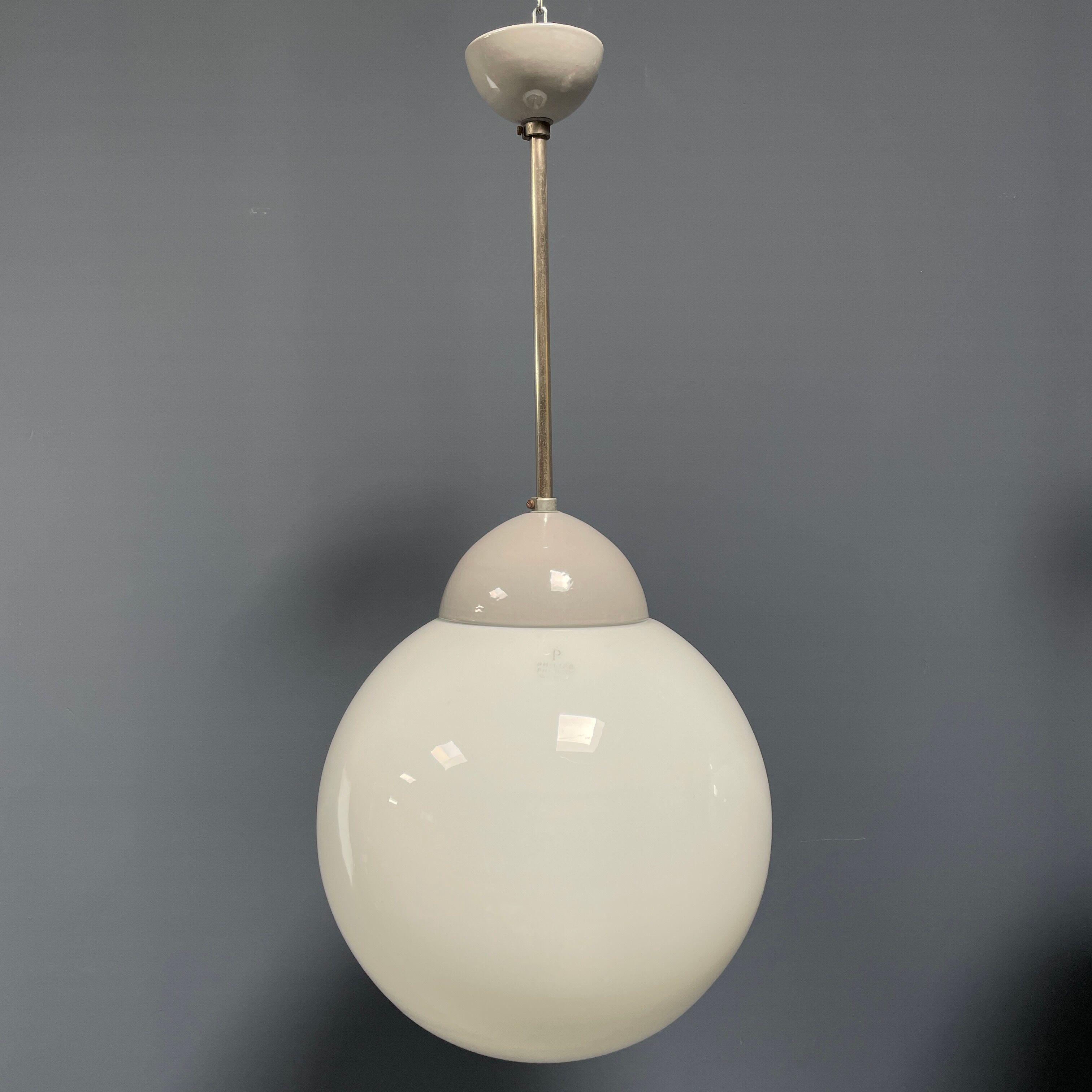 Ensemble de deux suspensions opalines Philips Phililight